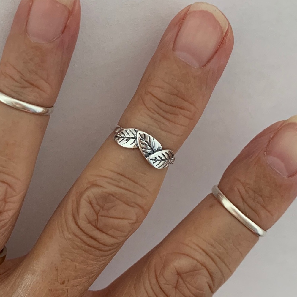 Sterling Silver Leaves Toe Ring, Tree Ring, Leaf - image 5